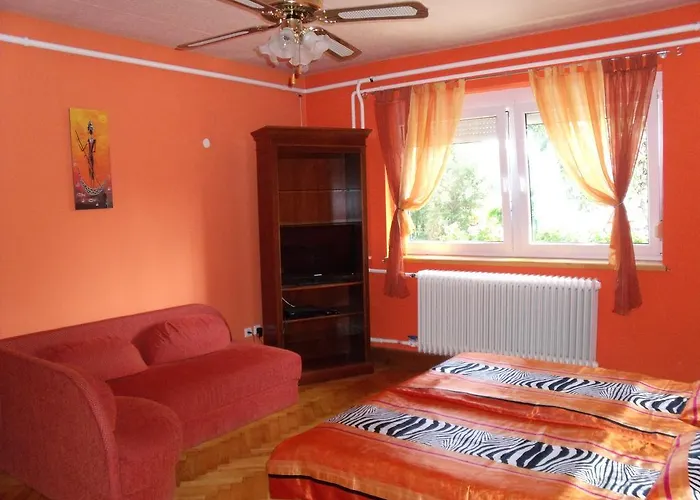 Apartment Viola Vendeghaz *